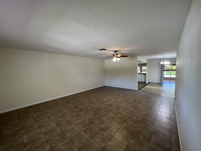 Living/Dining Space - 4705 Palm Tree Blvd