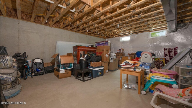 Building Photo - 1214 Peterson Way