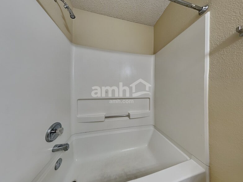 Building Photo - 12426 Bearsdale Dr