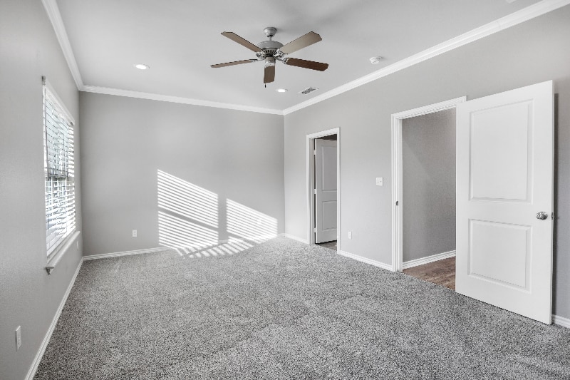 Building Photo - 16072 Echo Glen Dr