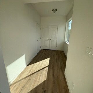 Building Photo - 238 Paramount Ave