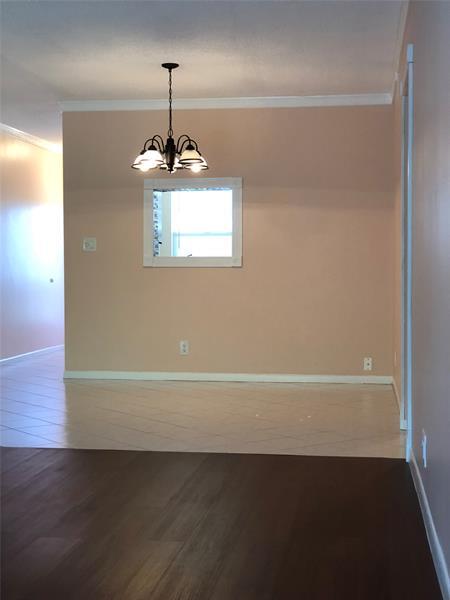 Building Photo - 2404 Antigua Cir