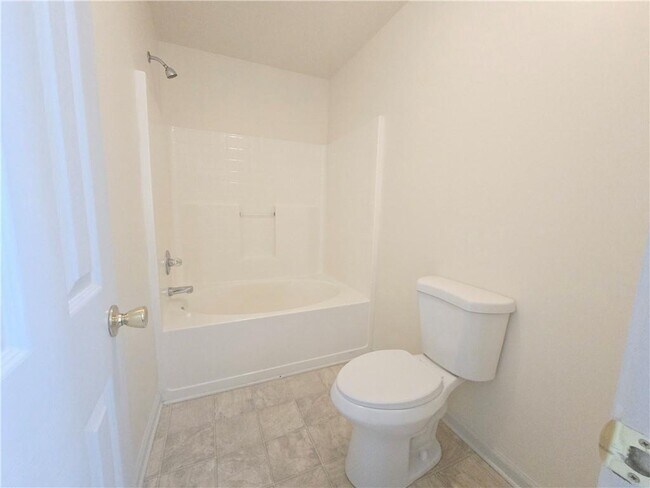 Building Photo - 1318 Guilderoy Ln