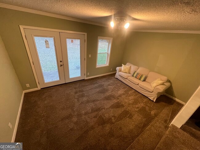 Building Photo - 130 Fairview Rd