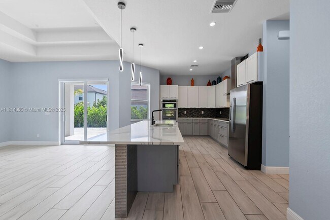 Building Photo - 26724 Morton Ave