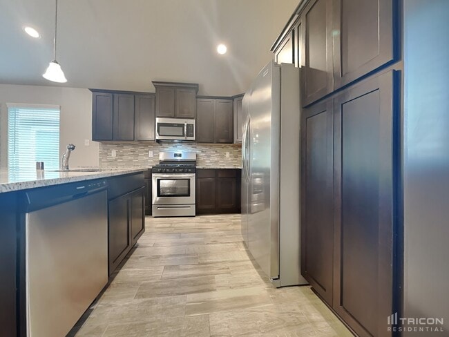 Building Photo - 9834 Gln Brk Ln