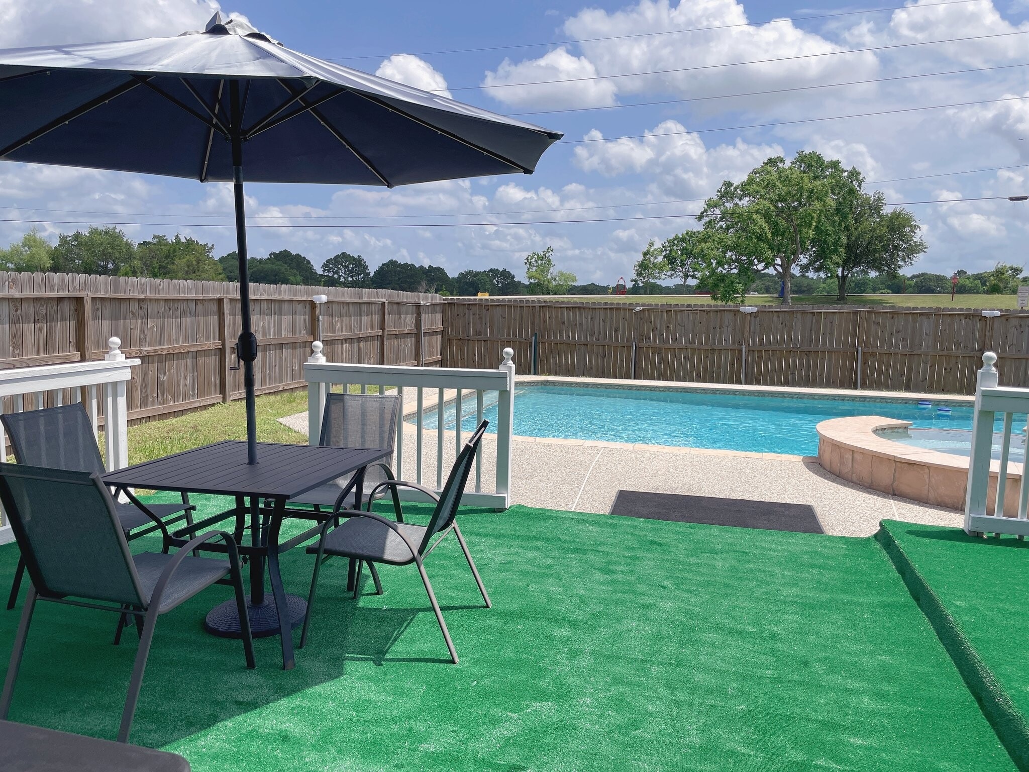 Building Photo - 4026 Almond Lake Dr
