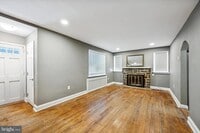 Building Photo - 703 N Providence Rd