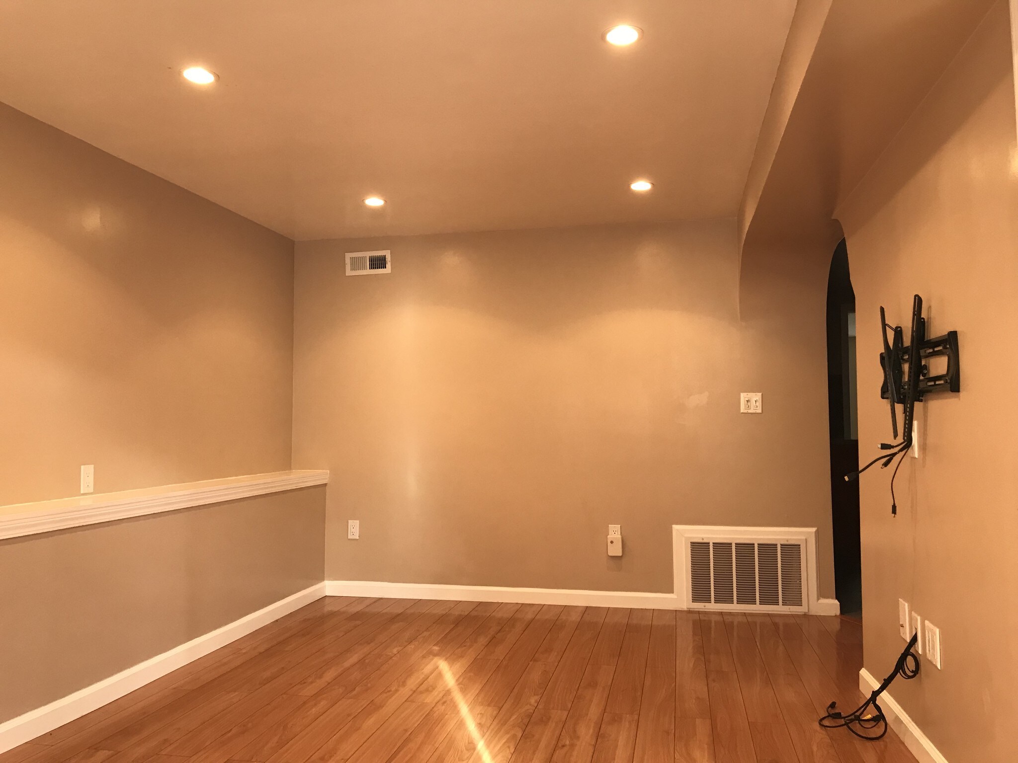 Living Room - 271 Westridge Ave