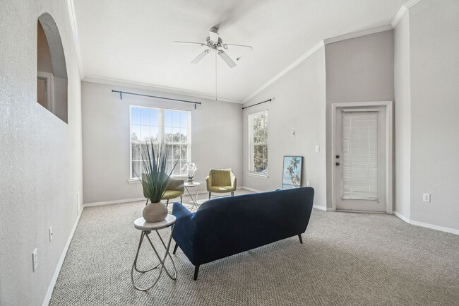 Building Photo - Elegant 1-Bedroom Condo with Lakeside Views in Resort-Style Community