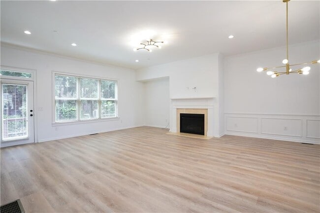 Building Photo - 949 Opelousas Way