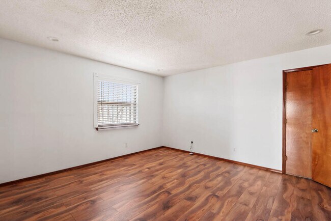 Building Photo - 7080 Portugal Dr
