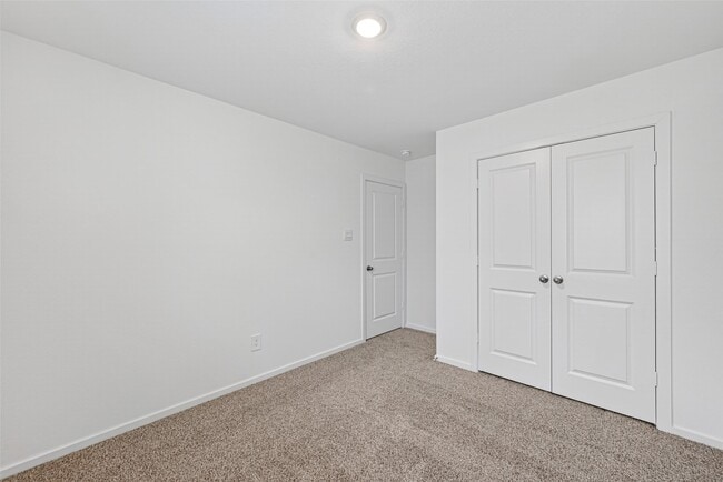 Building Photo - 27727 Dream Prt Dr