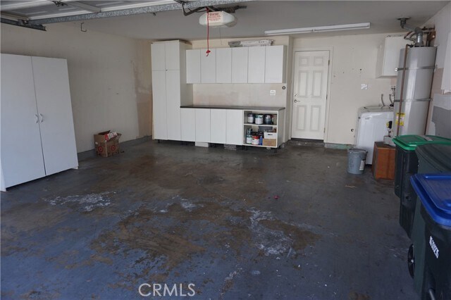 Building Photo - 2423 Minuteman Way