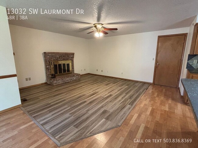 Building Photo - 13032 SW Laurmont Dr