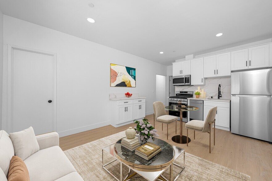 Building Photo - 402 Arbor Dr