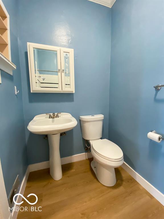 Building Photo - 4208 Rookwood Ave