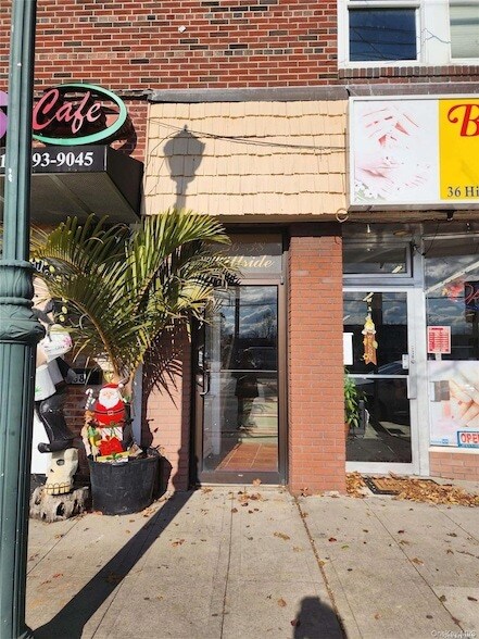 Building Photo - 36 Hillside Ave.