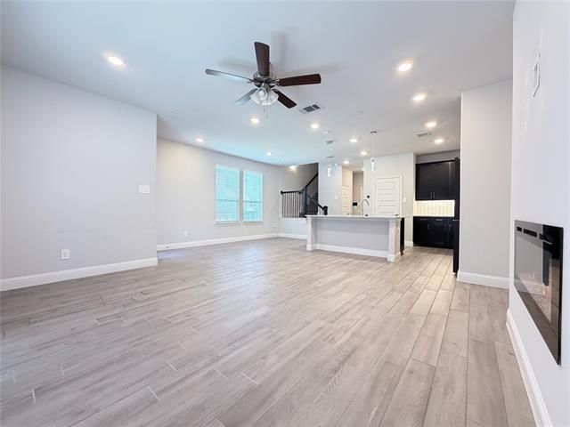 Building Photo - 2130 Argolis Dr