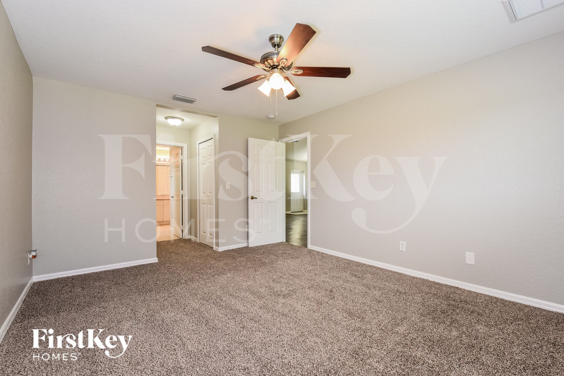 Building Photo - 3619 NW 41st Ln