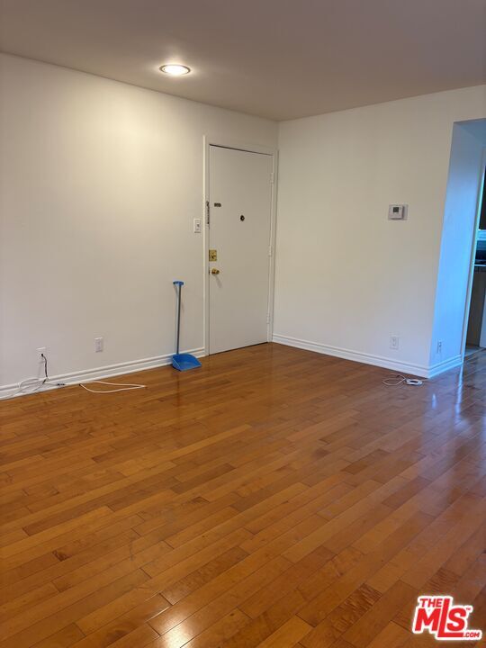 Building Photo - 1217 N Crescent Heights Blvd