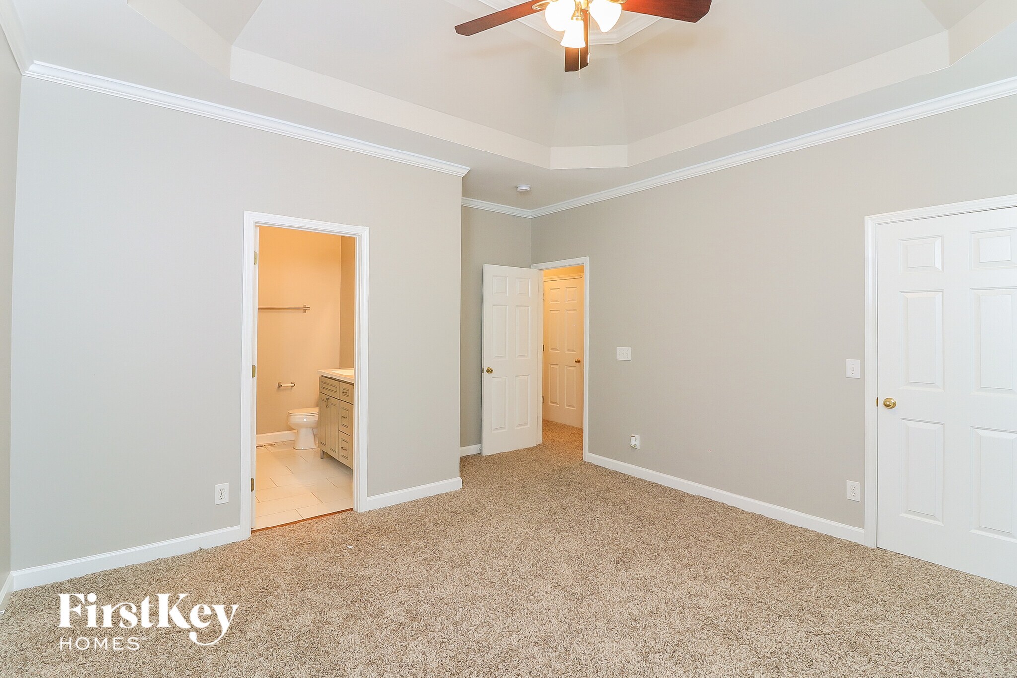 Building Photo - 2630 Argo Dr SE