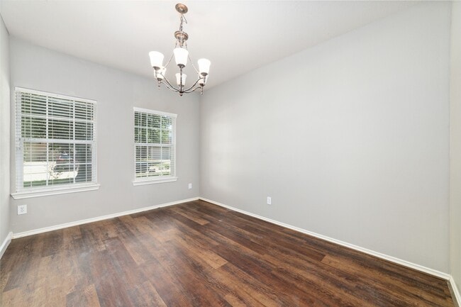 Building Photo - 9823 Lynette Falls Dr