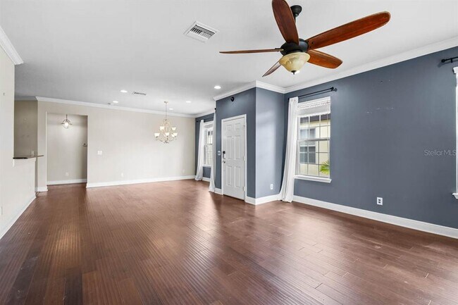 Building Photo - 5446 Sunset Falls Dr