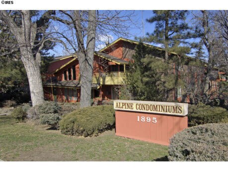 Building Photo - 1895 Alpine Ave.
