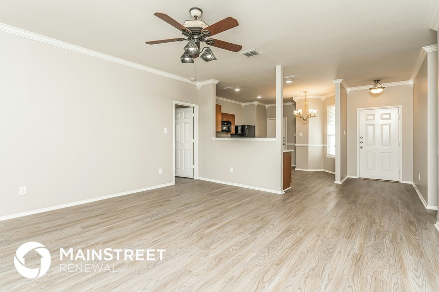 Building Photo - 804 Sheryn Dr