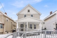 Building Photo - 1501 Botany Ave