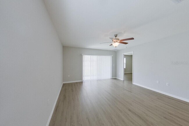 Building Photo - 8584 SW 44th Ct