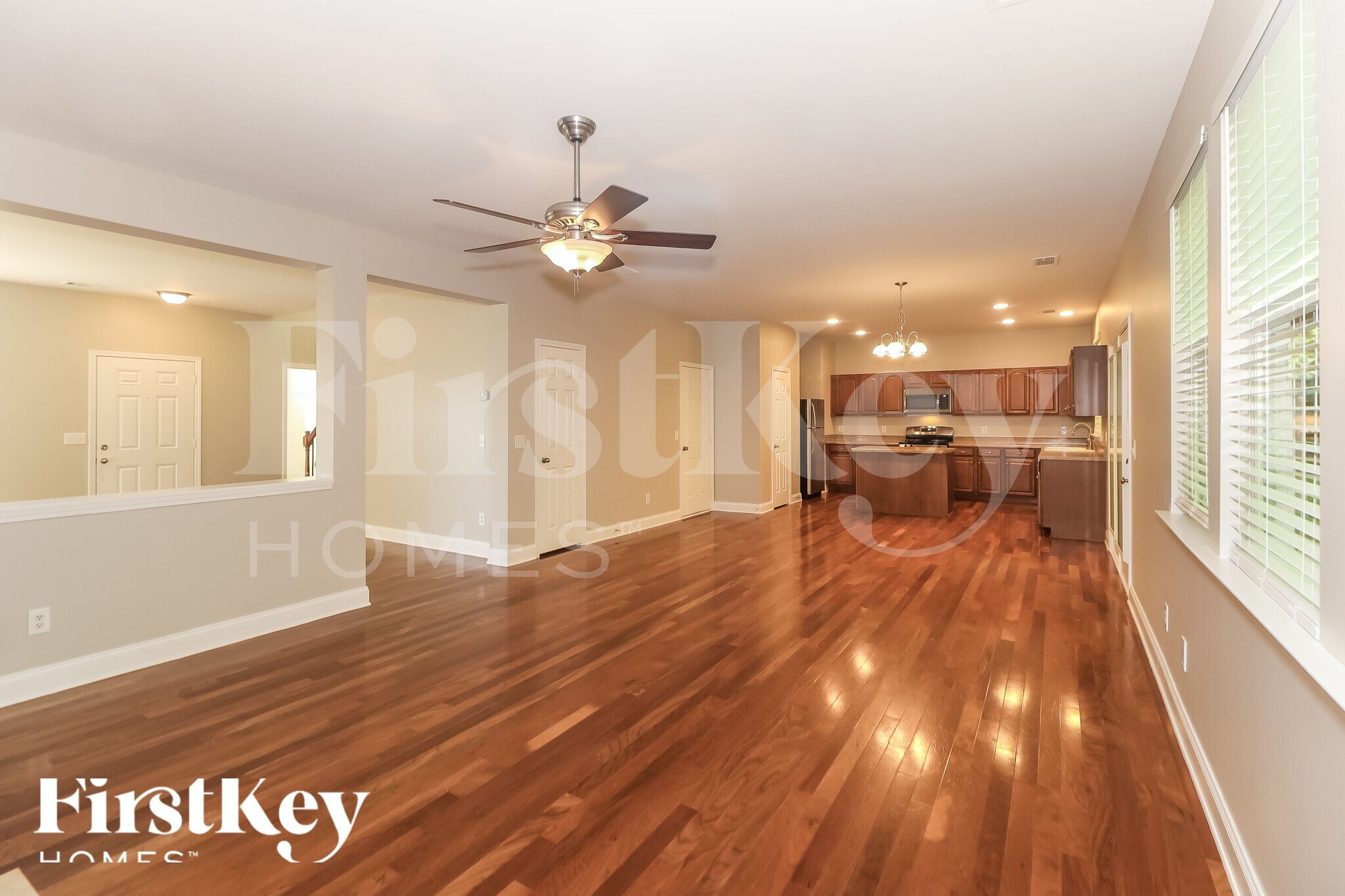 Building Photo - 422 Howell Crossing