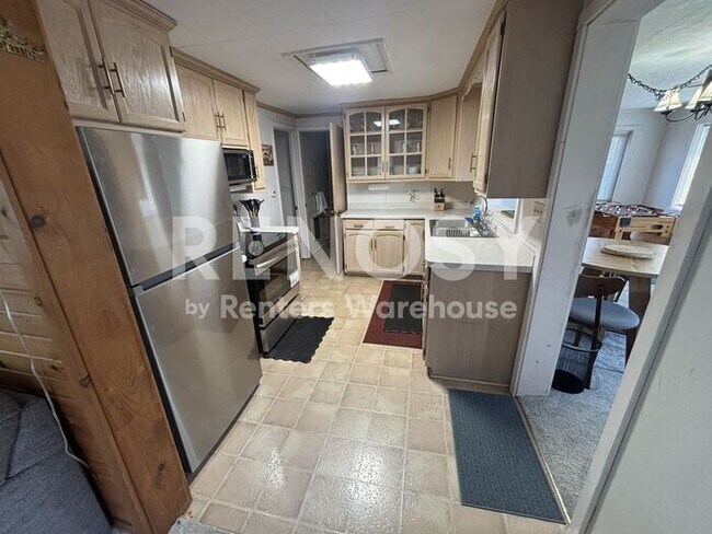 Building Photo - 3 Bedroom 1 Bath Single Family Home in Isle