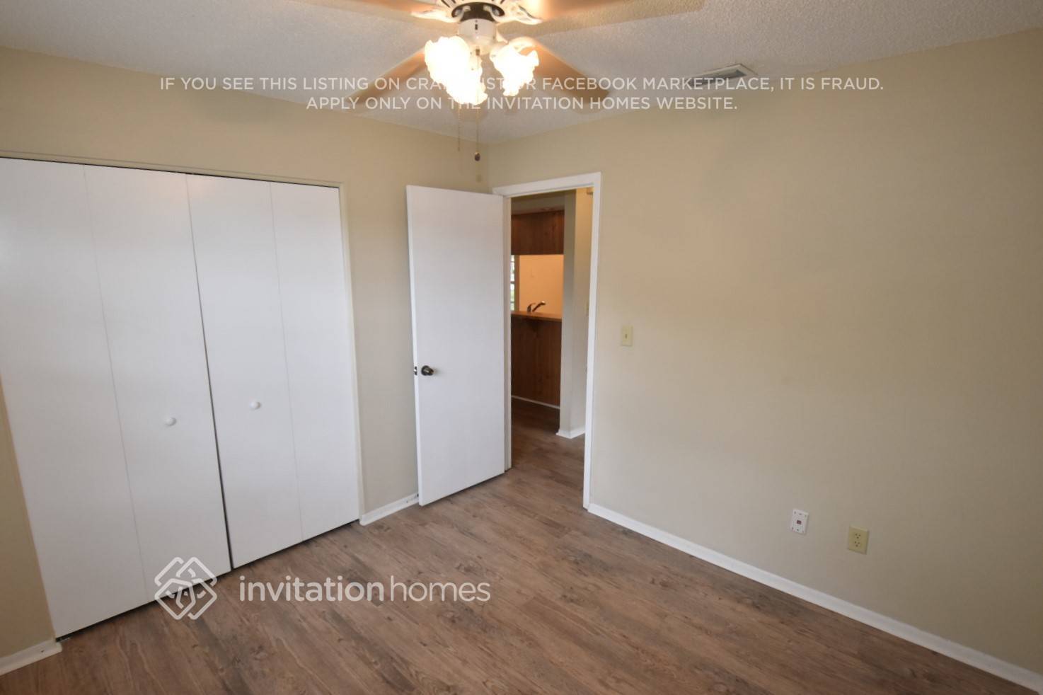 Building Photo - 5014 Oakshire Dr