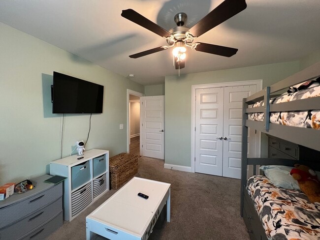 Building Photo - Available July 1, 2026!