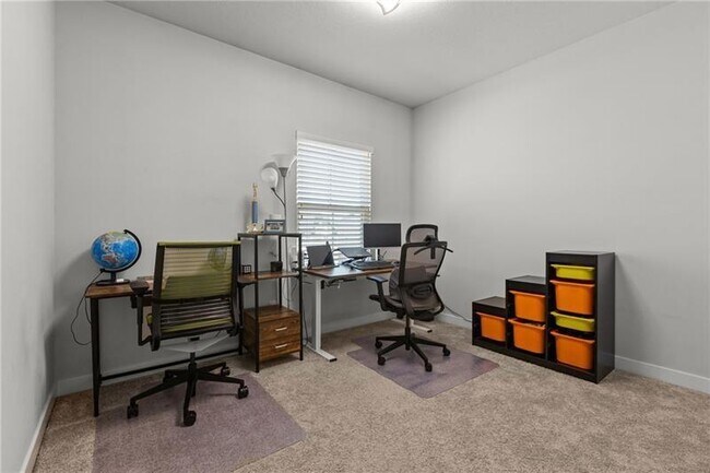 Building Photo - 600 Amarth Ln