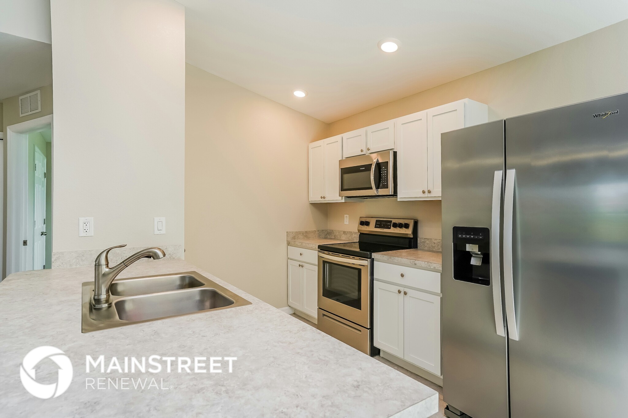 Building Photo - 2141 NW 18th Pl