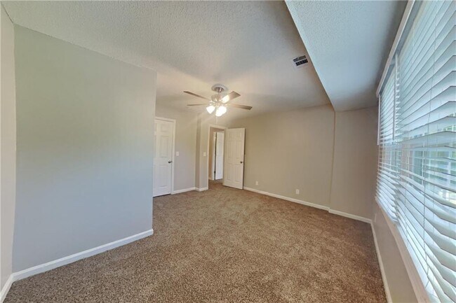 Building Photo - 1285 Morgan Chase Terrace NE