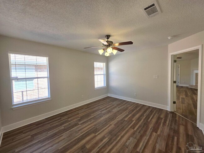 Building Photo - 5008 Orlando Ct