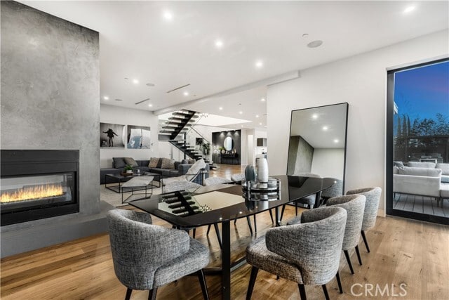 Building Photo - 18296 Karen Dr