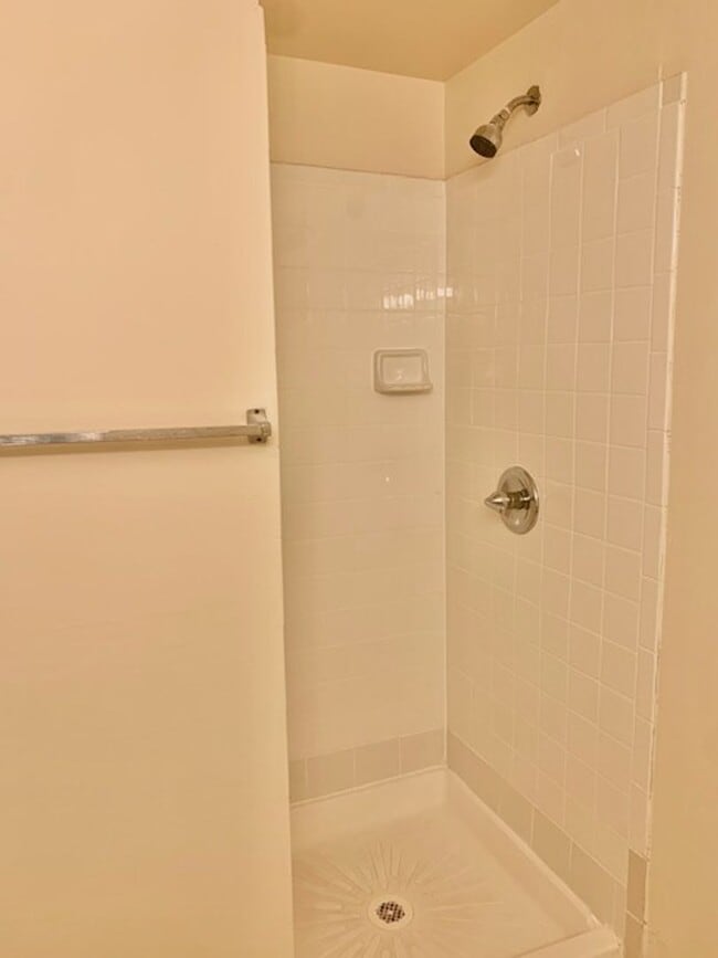 Building Photo - Welcome home!