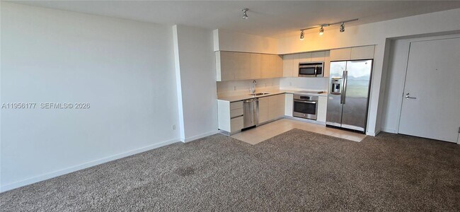 Building Photo - 4250 Biscayne Blvd