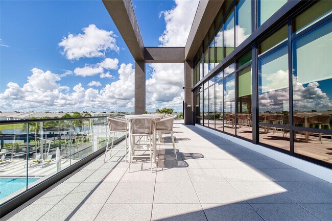 Building Photo - 10407 SW Aquila Wy