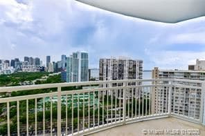 Building Photo - 2 br, 2 bath  - The Metropolitan