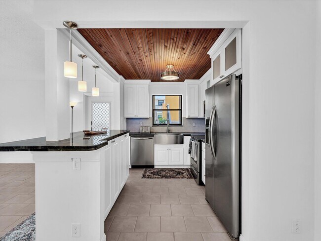 Building Photo - 524 Osprey Dr