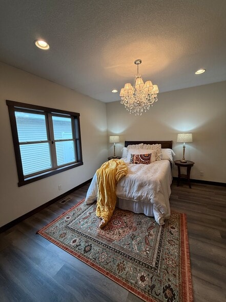 main floor master suite - 98 Tribute Ave
