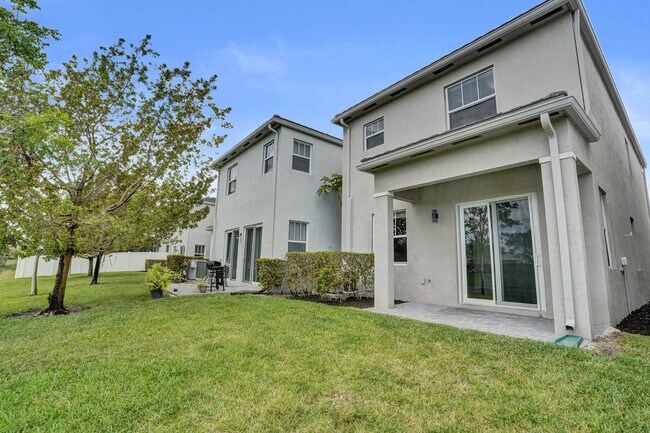 Building Photo - 4926 NW 48th Terrace