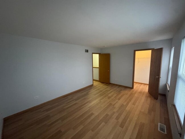 Building Photo - 655 Winston Dr