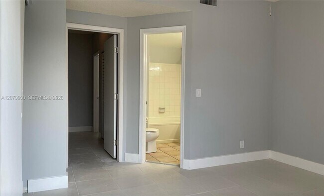 Building Photo - 48 Whitehead Cir